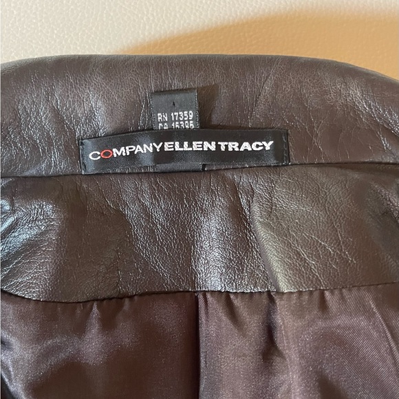 Embroidered leather jacket - Picture 8 of 11